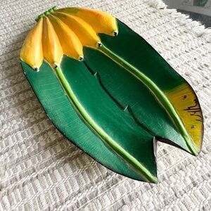 Vintage Banana Leaf Wood Serve plate Tiki Monkey Colorful Green Yellow Kitsch